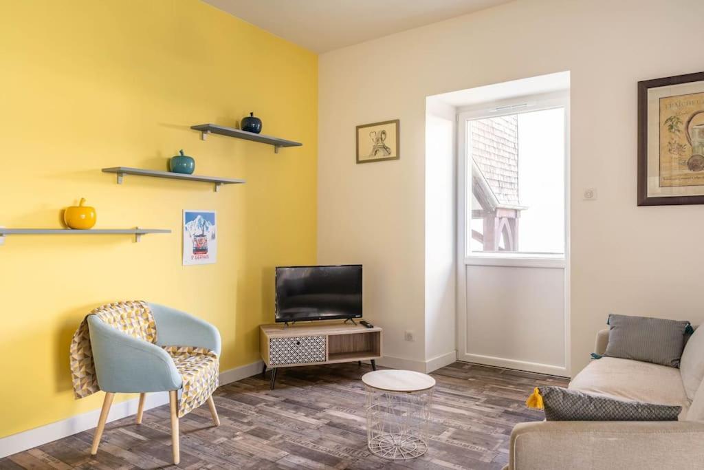 Superbe Appartement Avec Parking Gratuit Lons-le-Saunier Dış mekan fotoğraf