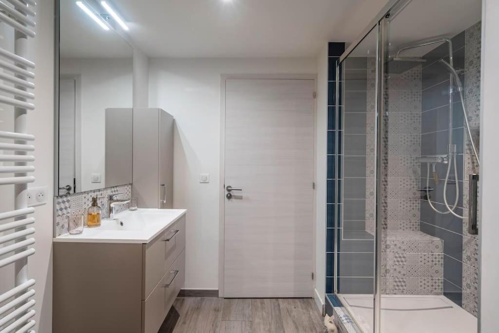 Superbe Appartement Avec Parking Gratuit Lons-le-Saunier Dış mekan fotoğraf