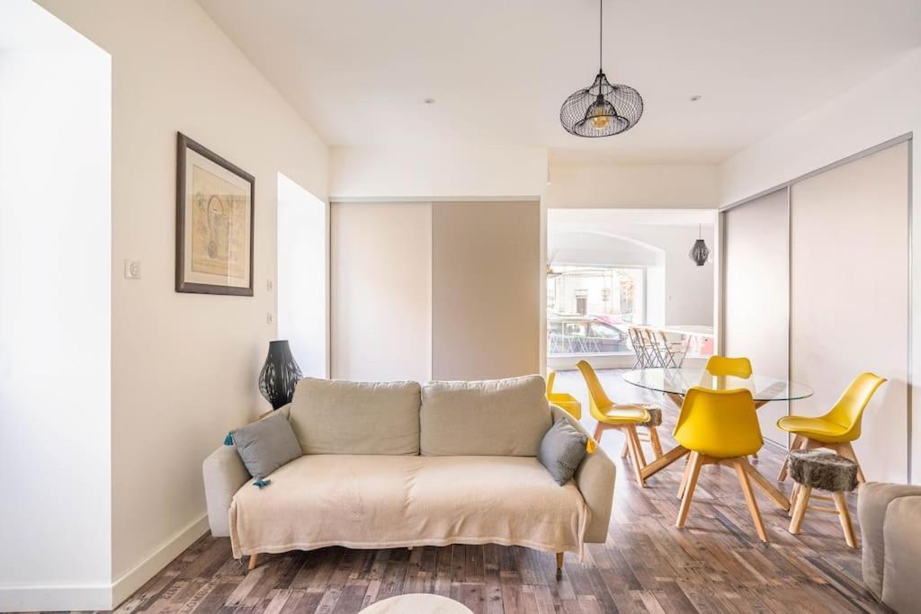 Superbe Appartement Avec Parking Gratuit Lons-le-Saunier Dış mekan fotoğraf